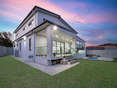 5 ARCHER CRESCENT, Bankstown