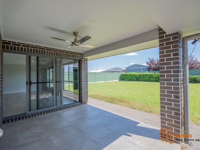 24 Argyle Avenue, Dubbo