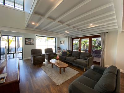 2 Saunders Street, Point Vernon