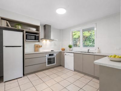 2 / 56-58 Booner Street, Hawks Nest