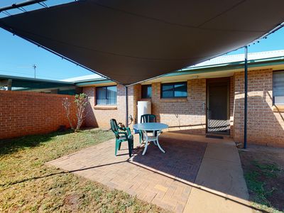 1 / 74 Birch Avenue, Dubbo