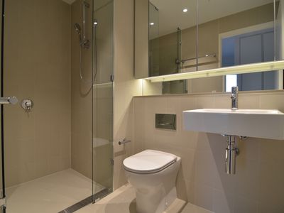 1708s / 889 Collins Street, Docklands