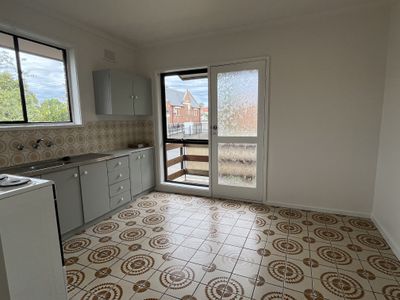 3 / 194 Aberdeen Street, Geelong West