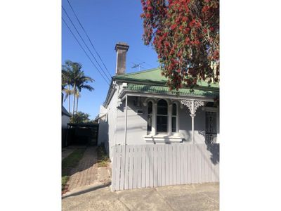 31 Sutherland Street, St Peters