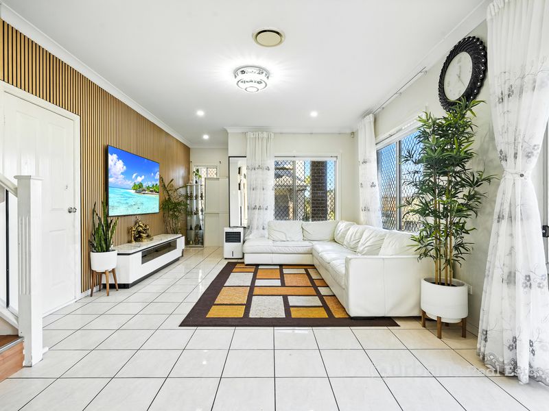 1 / 29 Marcia Street, Toongabbie