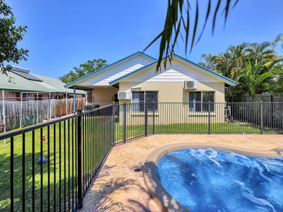 11 Buckingham Street, Gunn