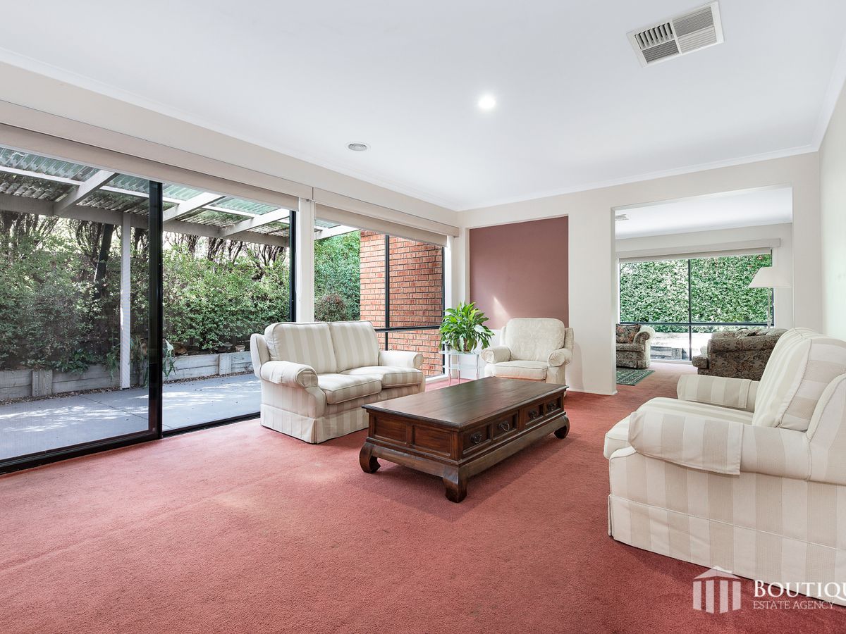 8 Mowbray Court, Berwick