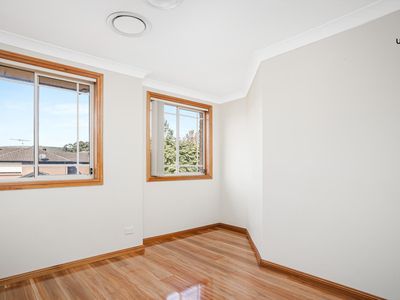 6 Palace Court, Cecil Hills