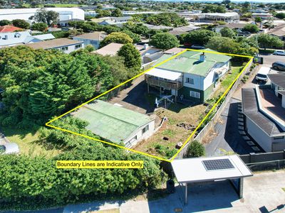 4 Lyon Avenue, St Lukes
