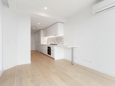 M1202 / 188 Macaulay Road, North Melbourne