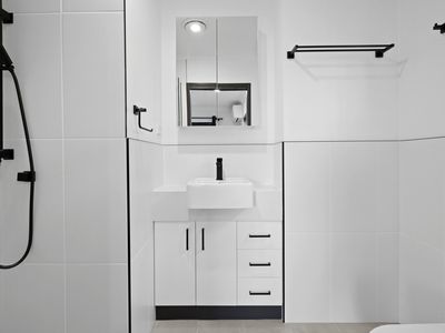 8 / 17 Pratt Street, Enoggera