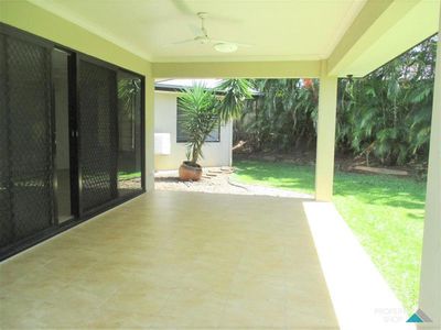 4 Charnley Ave, Bentley Park