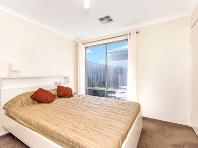 14 Cremorne Lane , Baldivis