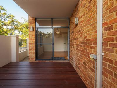 39 Victory Terrace, East Perth