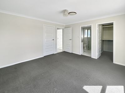 14 Argyle Avenue, Dubbo