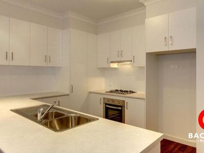 16 Trafford Road, Hope Valley