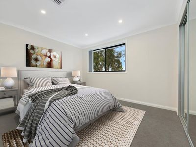 2 / 29 Mile End Road, Rouse Hill
