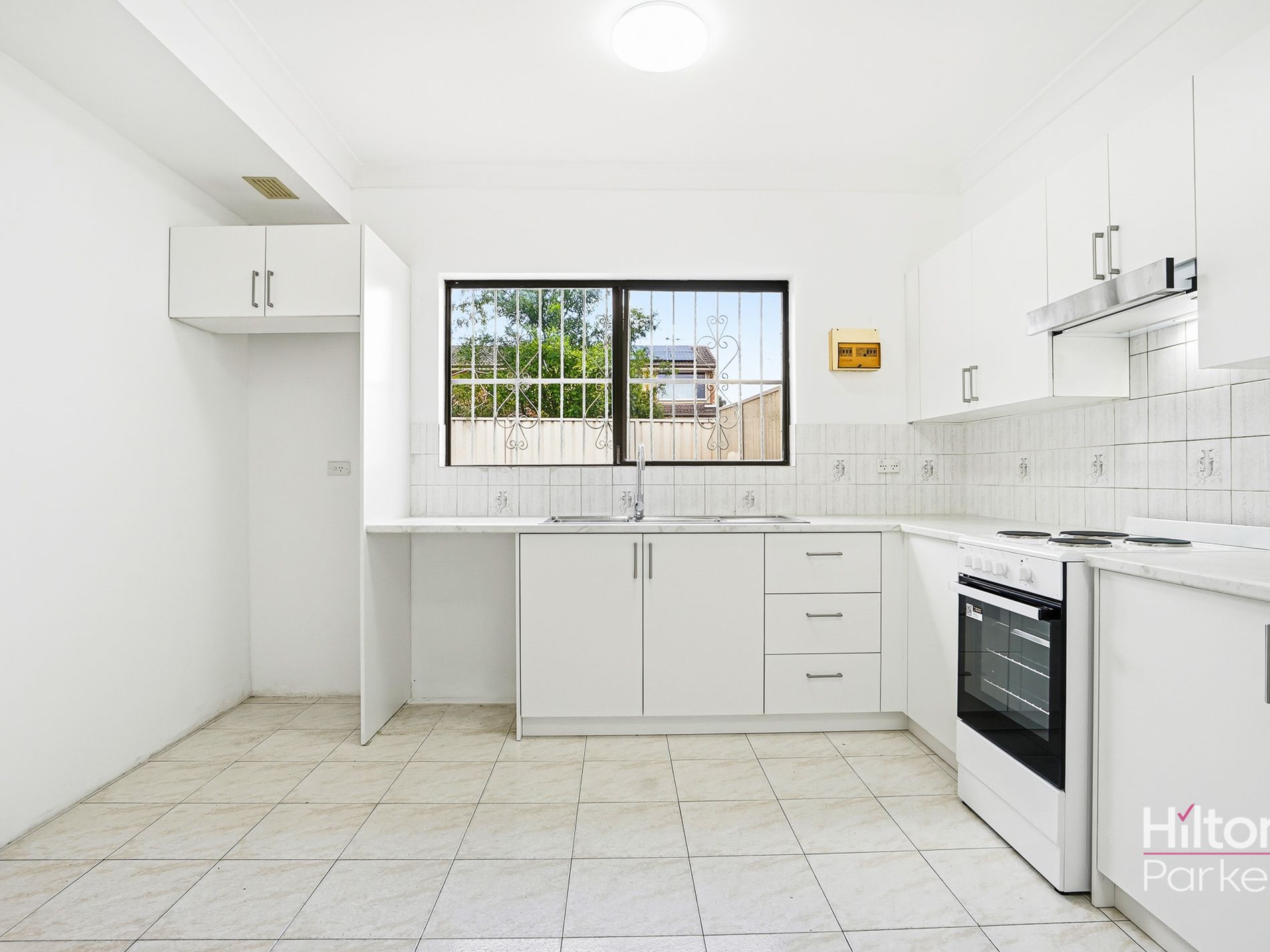 11 / 10 Bunting Street, Emerton