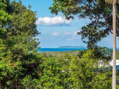 7 Yackatoon Court, Ocean Shores