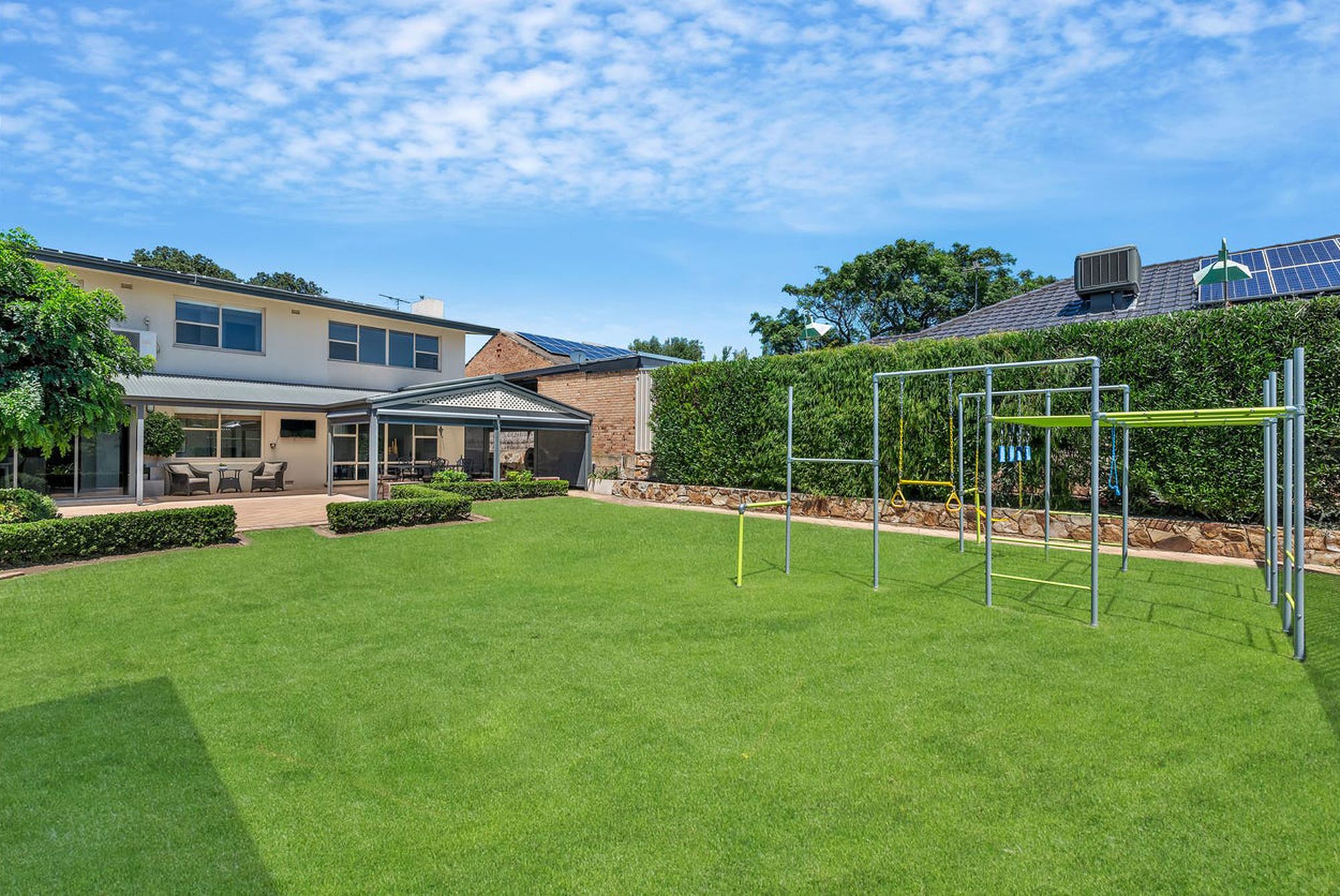 38 Oleander Street West, South Brighton