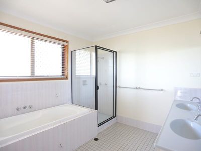 14 Mahala Court, Rochedale South