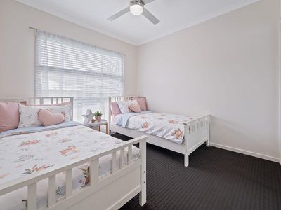 5 Alexa Rise, Upper Coomera