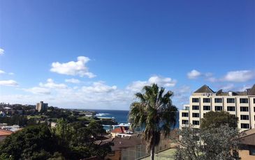8 / 55-57 Carr St, Coogee