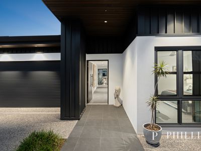 1838 Pinehurst Drive, Sanctuary Cove