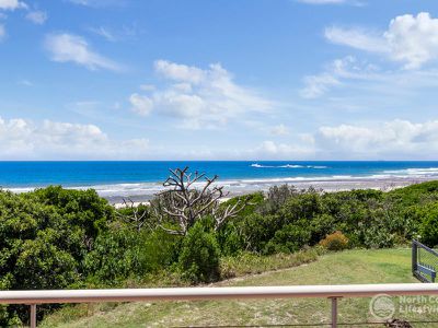 12 Tweed Coast Road, Hastings Point