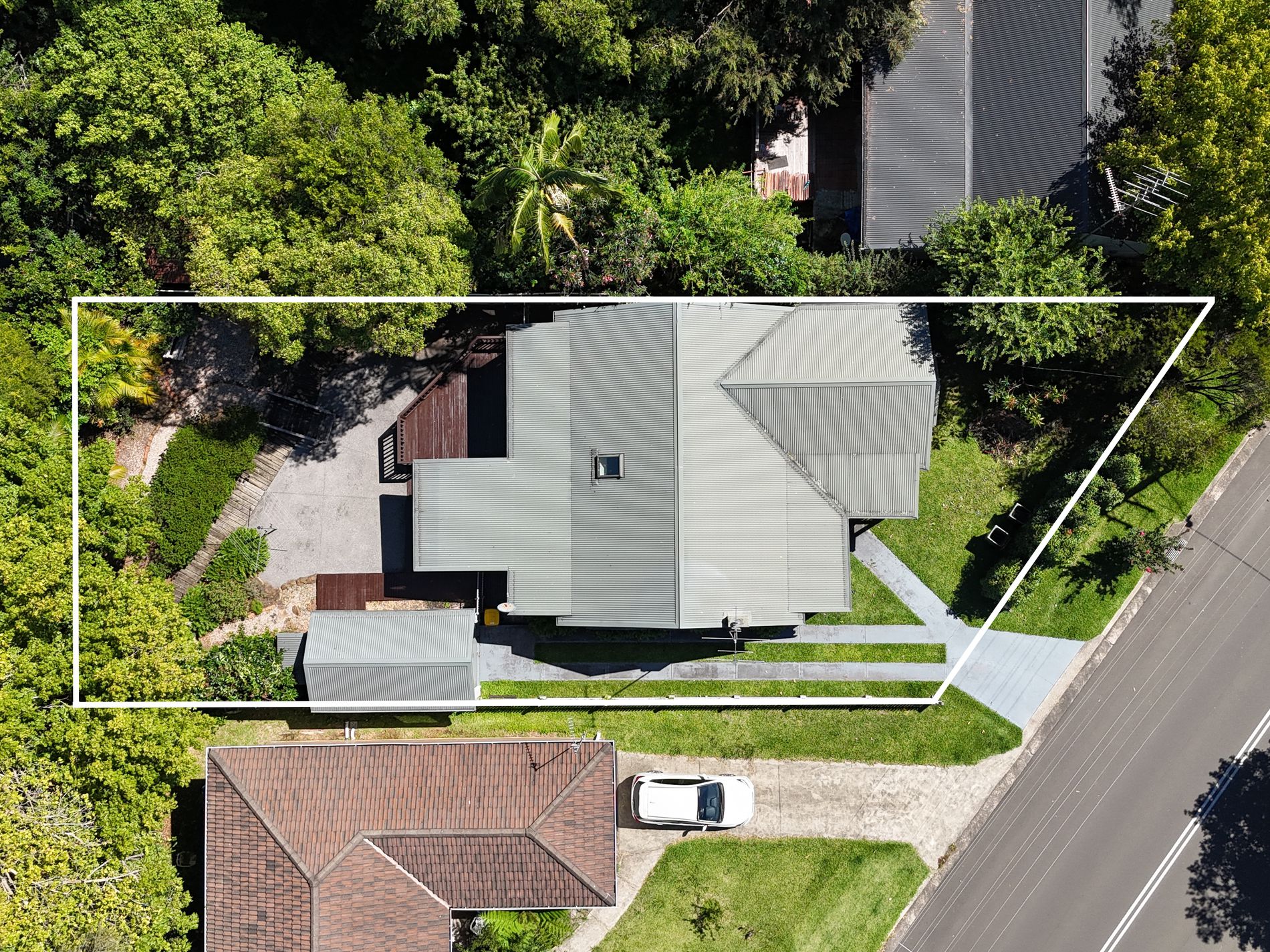 94 Rowland Avenue , Wollongong