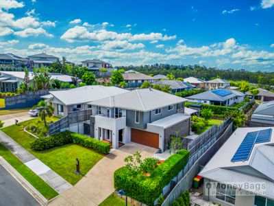 13 Catchlove Crescent, Augustine Heights