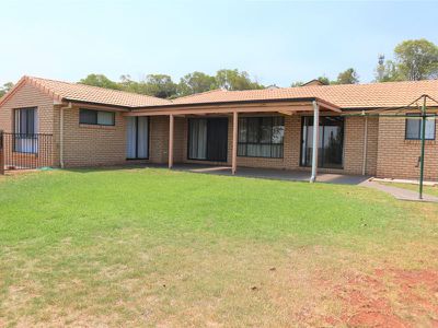27 Freeman Court, Kingaroy