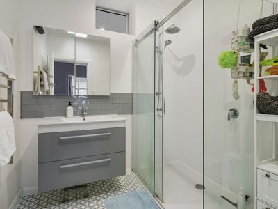 18 Alma Street, Saint Kilda