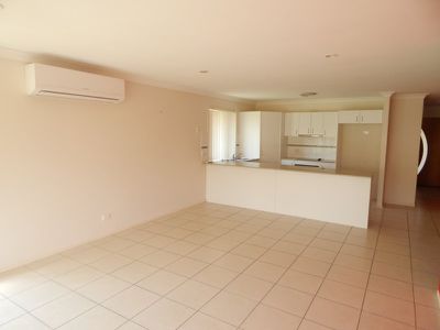 10 Josh Court, Flinders View