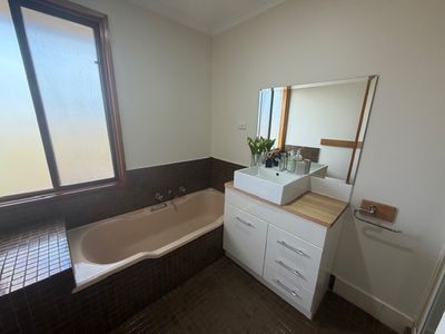 15 Ashleigh Court, Kealba