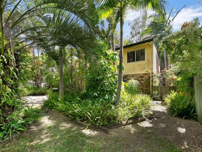 17 Sunset Way, Cooroibah