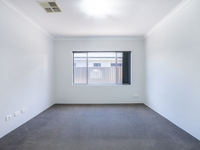 32 Daintree Street, Baldivis