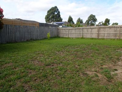 68 Harold Keys Drive, Narre Warren South