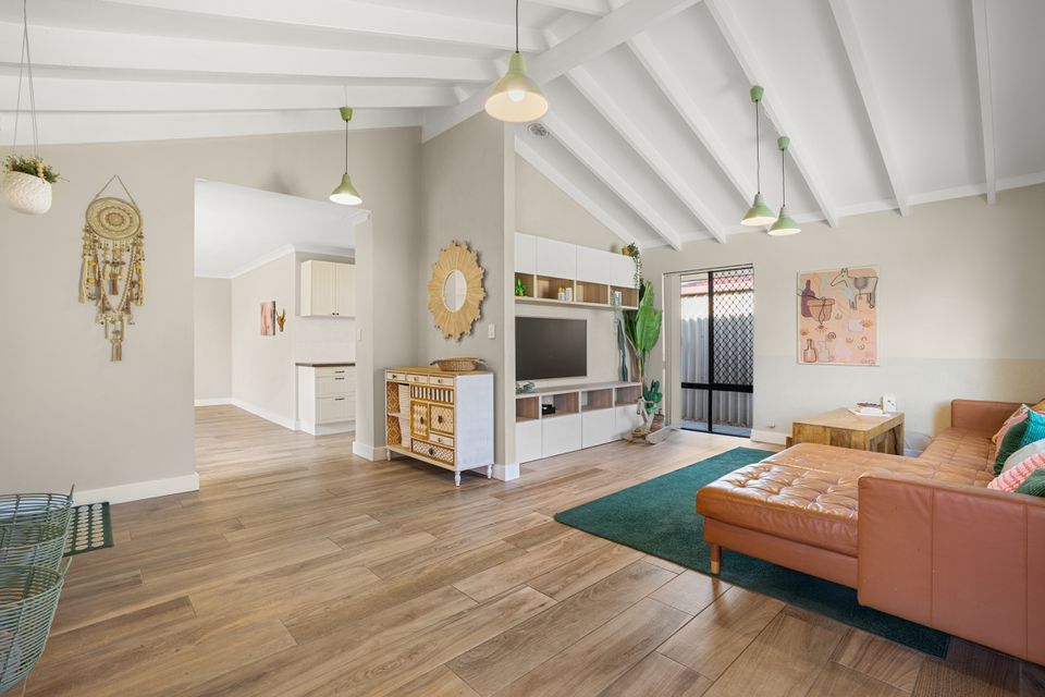 43 TRADE WINDS DRIVE, Safety Bay