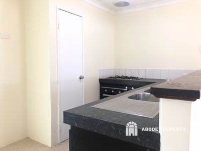 12 Coomer Elbow, South Guildford