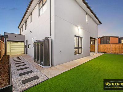 31 Alrose Gr, Deanside