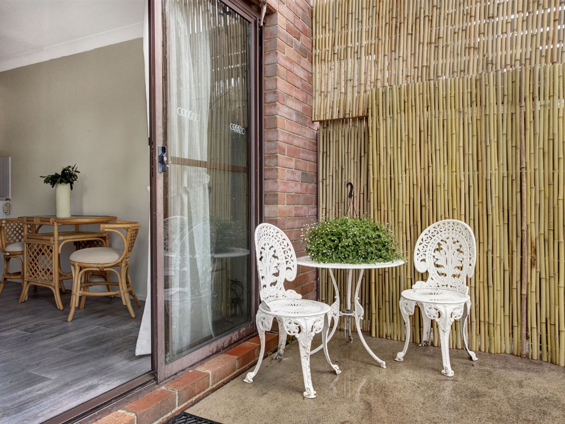 2 / 9 Niblick Avenue, Mollymook