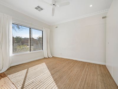 12 Bruce Street, Queanbeyan
