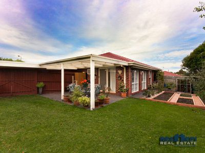 1 Brenda Court, Narre Warren