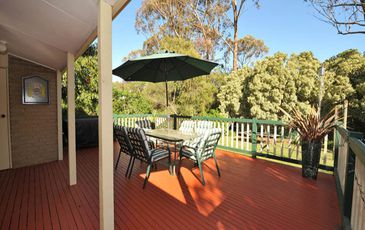 6 Young Street, Beaconsfield Upper