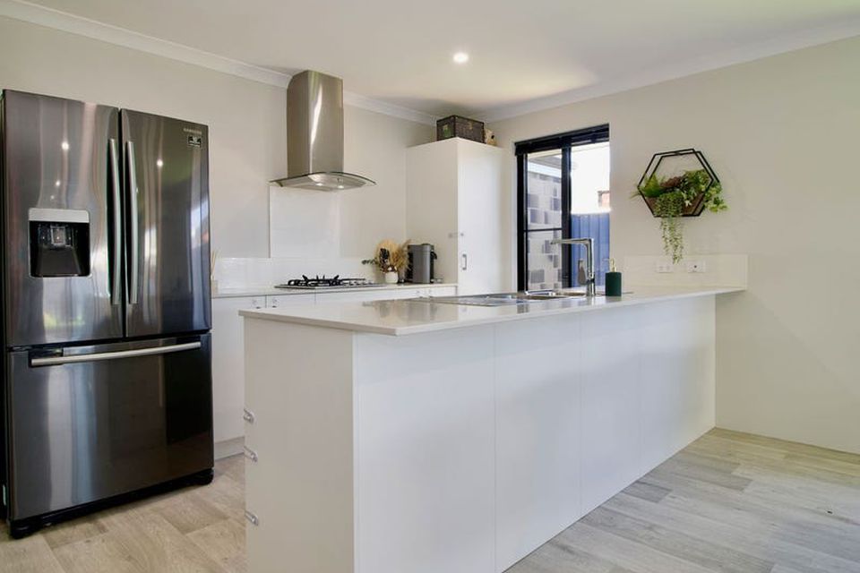 69 Pleasantview Parade , Baldivis