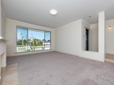 27B Addison Way, Warwick