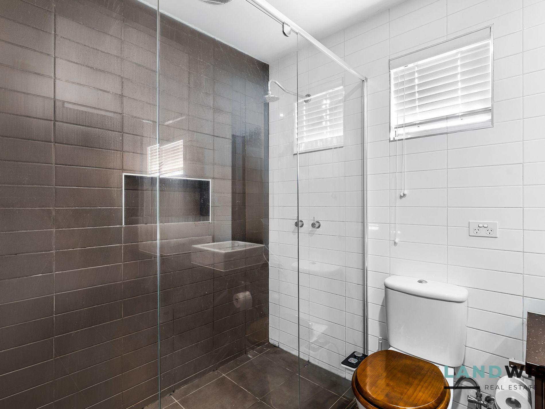 26 Dahlia Drive, Caroline Springs