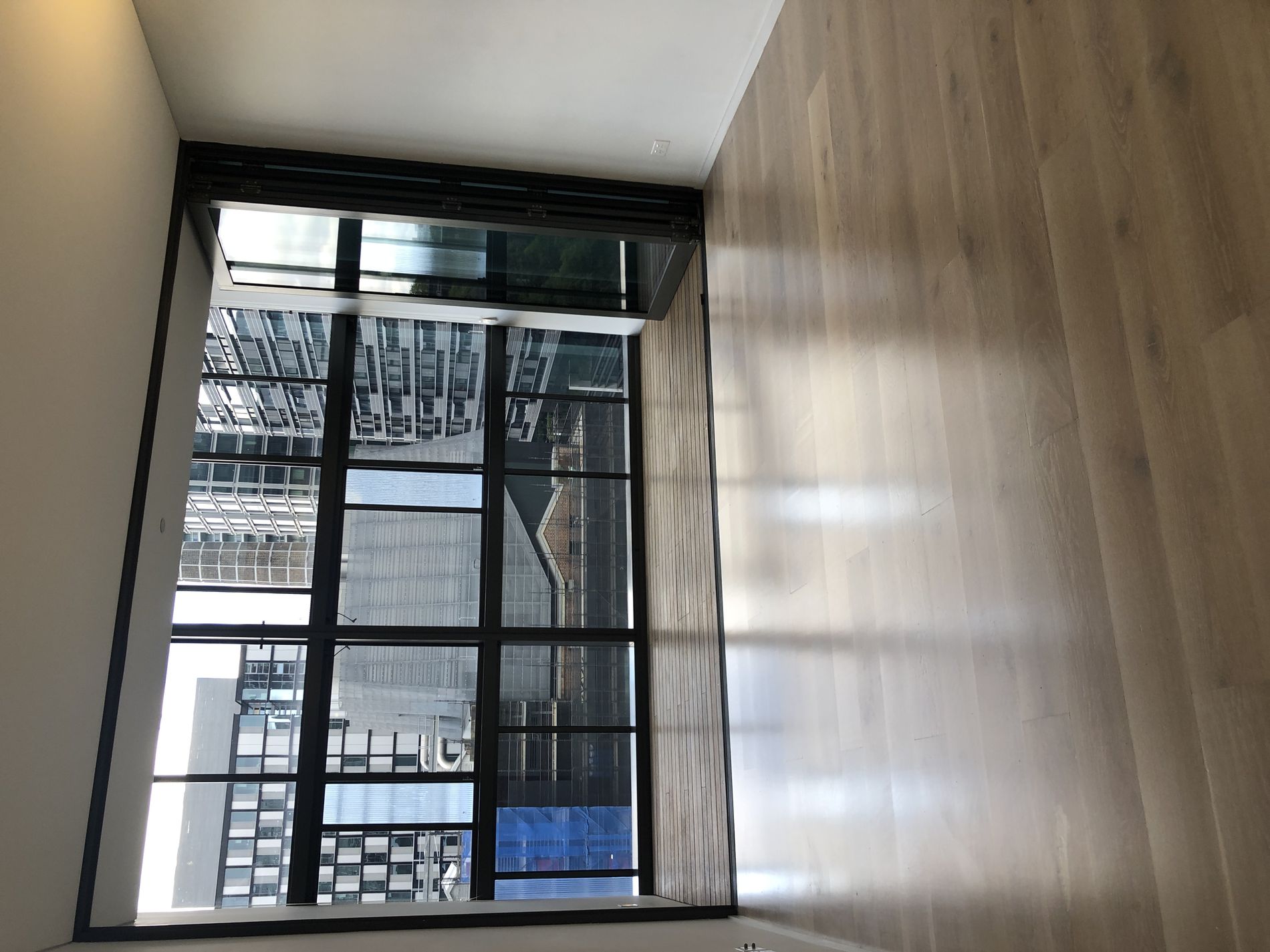 707.1 / 3 Park Lane, Chippendale