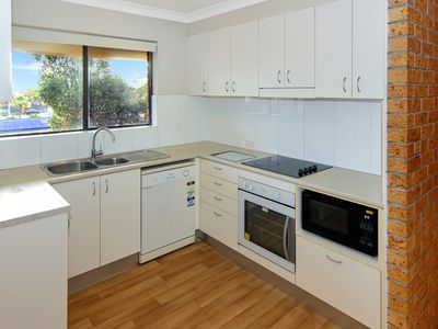 10 / 34A Parkes St, Tuncurry